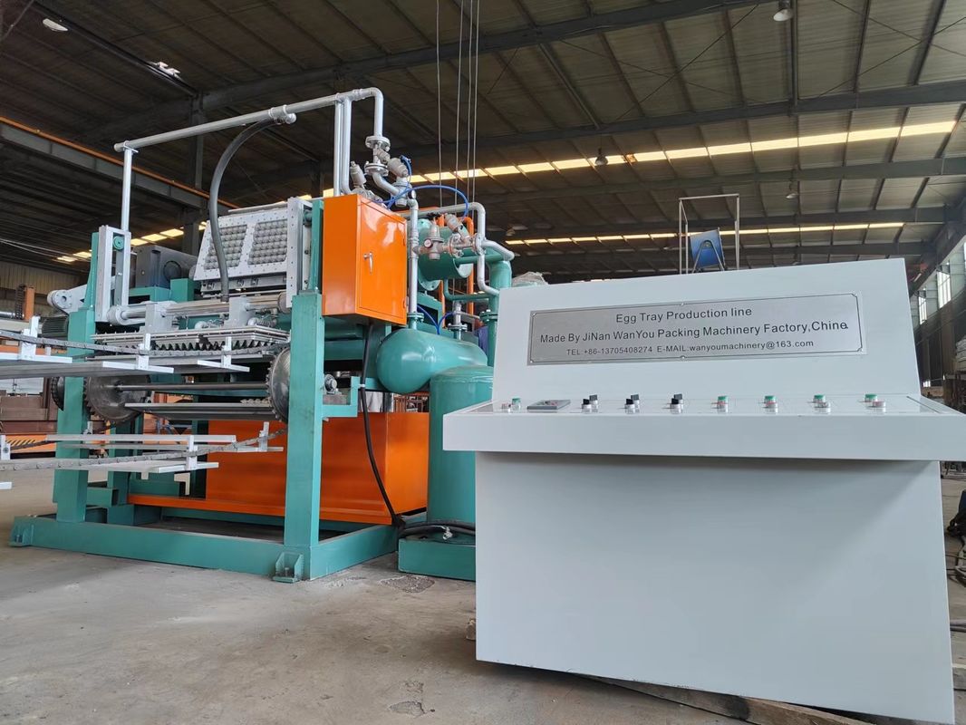 Máquina de fabricação de bandejas de ovos de papel Rotativa Linha de produção de moldes 3 por 4 Compacta e fácil de operar Produzindo 2000 bandejas de ovos por hora
