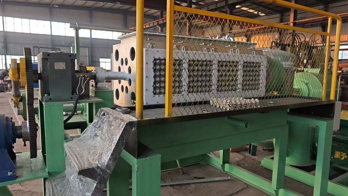 Máquina Rotativa de Bandeja de Ovos de Papel de 4 Lados com Controle PLC e Material de Molde Plástico para Produção de Formação de Bandejas de Ovos