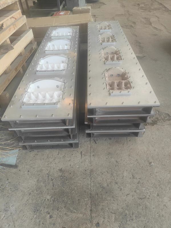 Máquina de fabricação automática de bandejas de ovos controlada por PLC 5000-6000pcs/hora Linha de produção de moldagem de pasta de papel reciclado