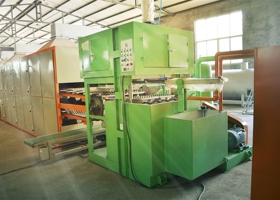 Máquina de produção de bandejas de ovos de papel de baixa energia e alta eficiência, controlada por computador com válvula de marca alemã